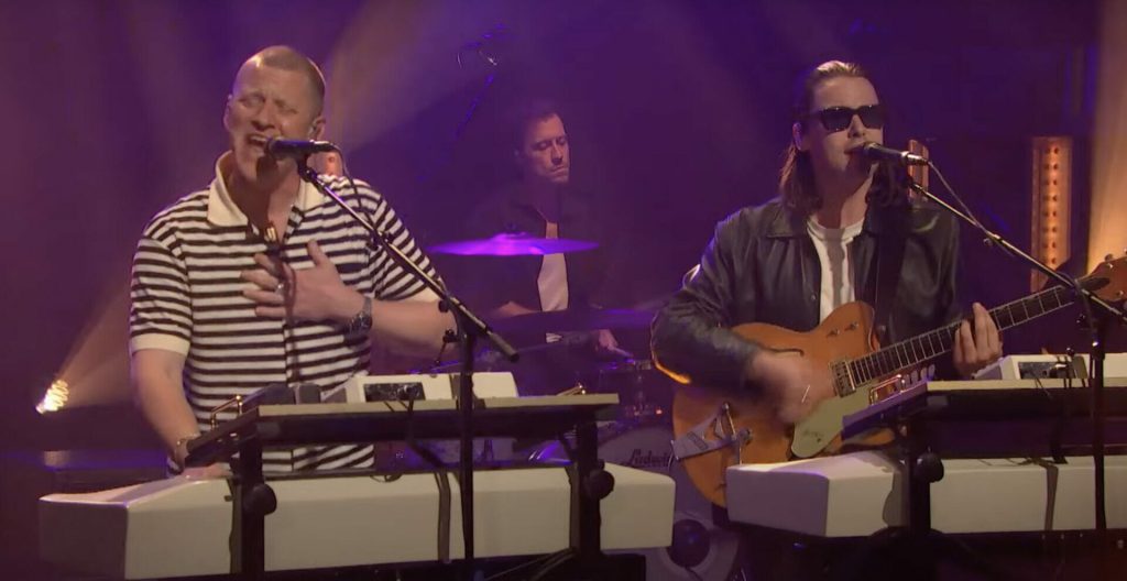 Watch: Jungle Perform the Soulful “Back On 74” on ‘Late Night With Seth Meyers’